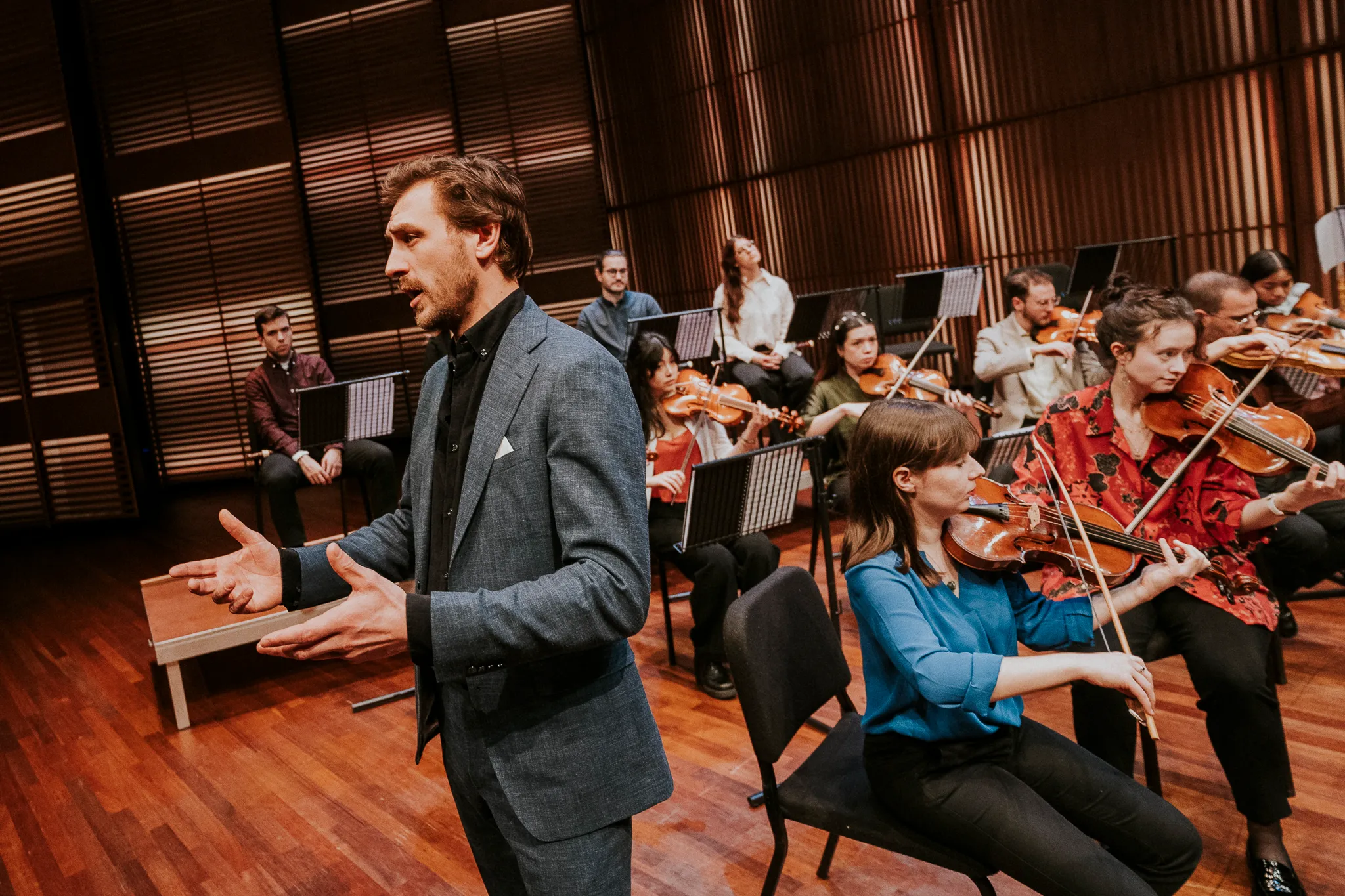 Bas Cornelissen with the Sweelinck Barokorkest in the Muziekgebouw aan 't IJ (Feb 2024)